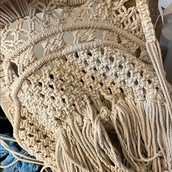 FINN & EMMA Macrame Swing Needs Cleaning - Picture 8 of 10